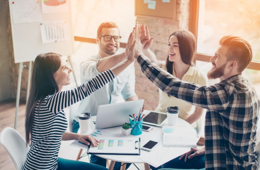 Felicidad Laboral: Factores Clave para el Bienestar