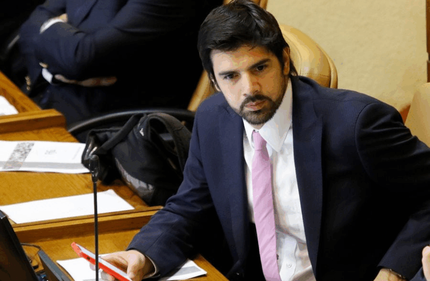 Joaquín Lavín Jr.: El Centro de la Polémica Actual