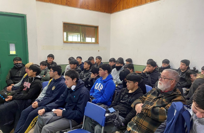 Acoso en Liceo Insular de Achao: Urge la Acción
