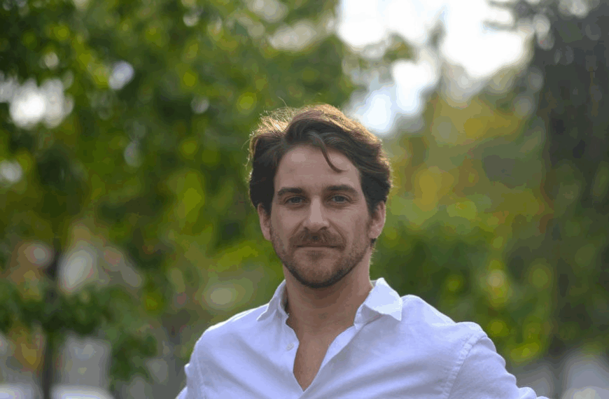 Gonzalo Winter denuncia Mega por informe sensacionalista