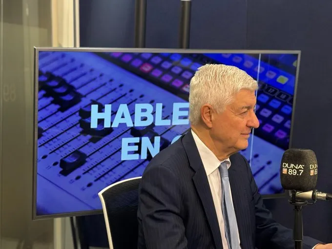 Javier Etcheberry SII: Defiende su Permanencia en el Cargo