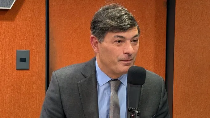 Sueldos minería: Franco Parisi impulsa mayores ingresos