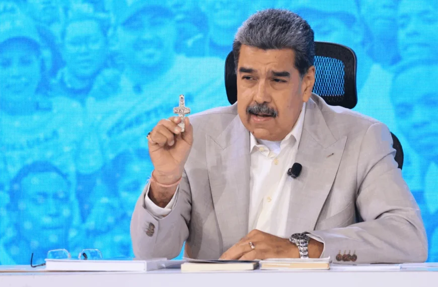Nicolás Maduro: Respuesta a amenazas estúpidas de Estados Unidos