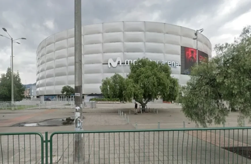 Fallecimiento en Movistar Arena: Disturbios y Violencia