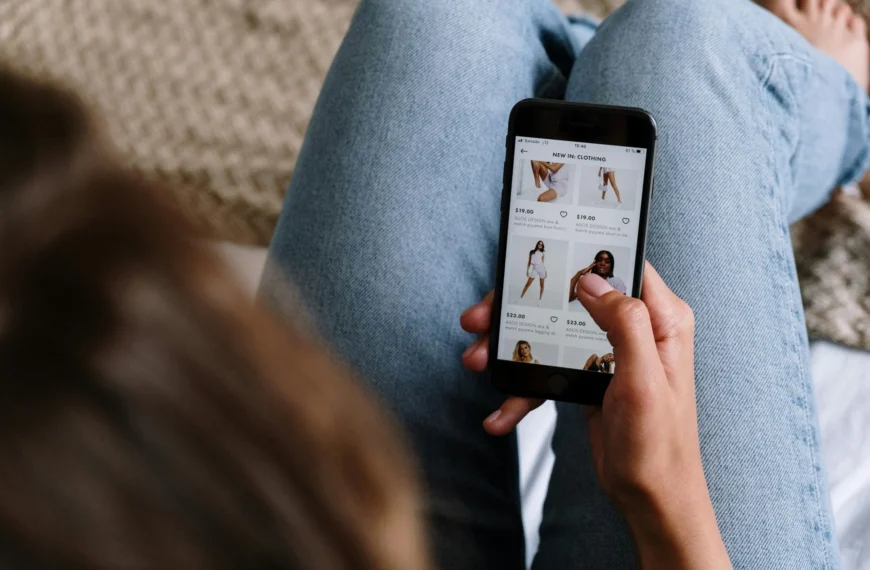 Cyber Monday: Descuentos Impresionantes y Compras Inteligentes