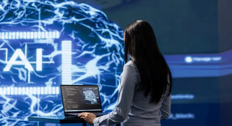 Estudio Zoom al Trabajo: Impacto de la IA y Bienestar