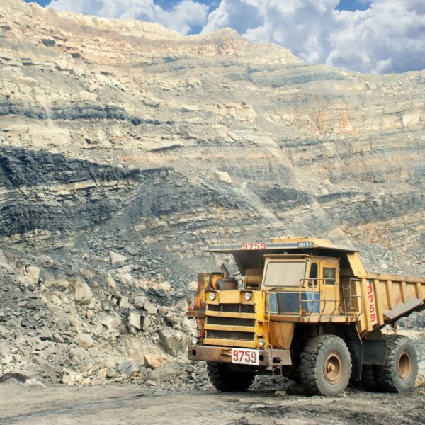 Inteligencia Artificial en Minería: ¿Está Chile Listo Para el Futuro?