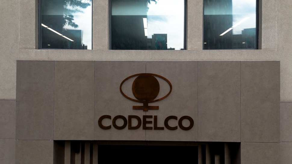 Gonzalo Lara Skiba: La Sorpresiva Renuncia que Impacta a Codelco